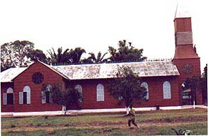 Eglise Sainte Anne, photo 1987